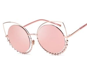 BLING CAT EYE STUNNER SHADES